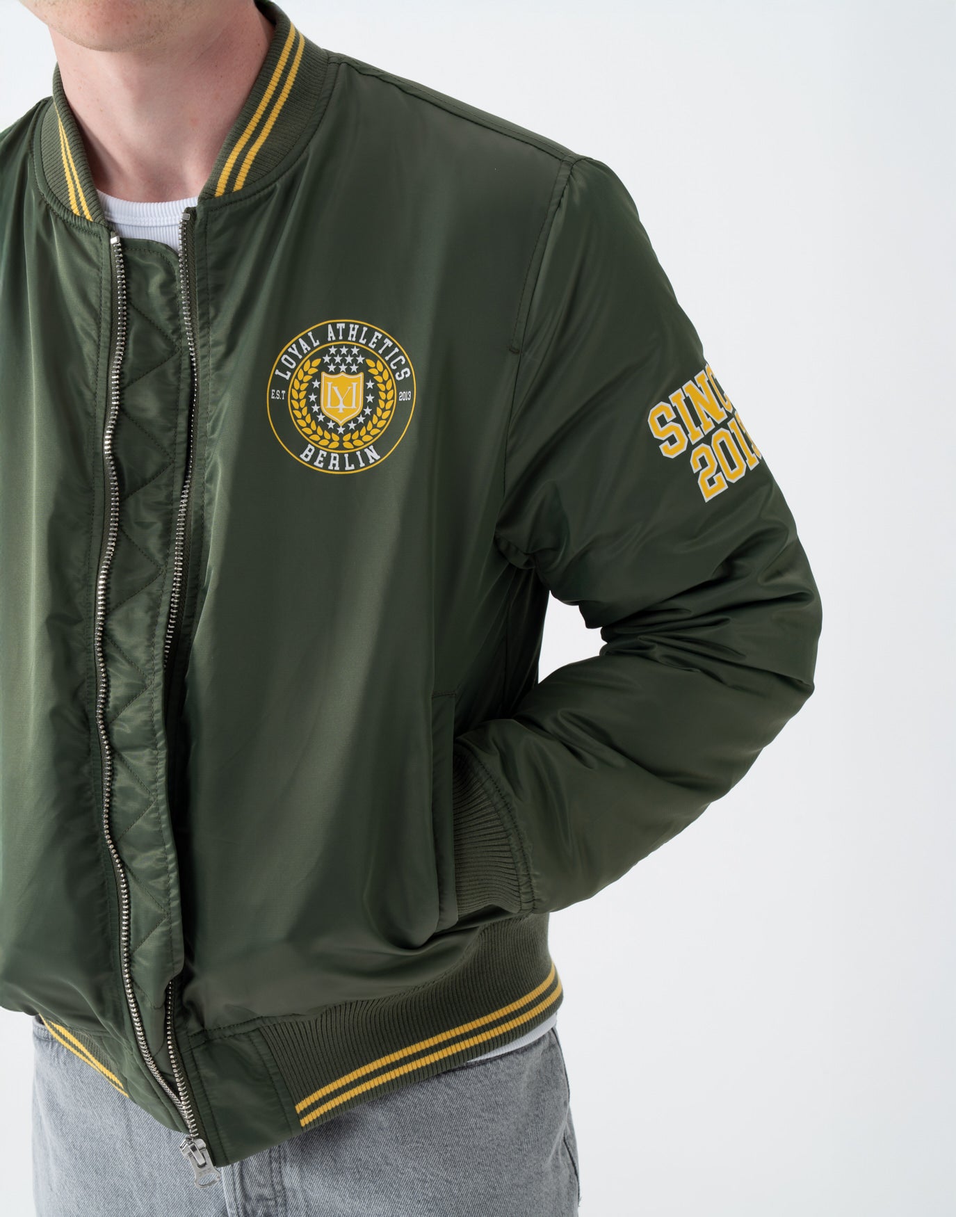 Script Collegejacket Military