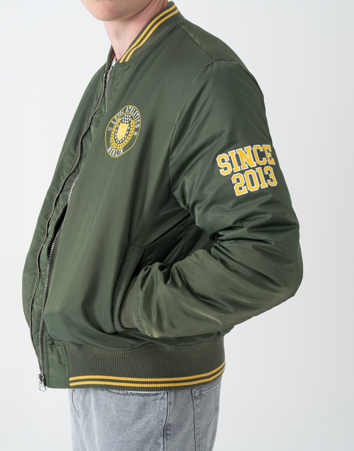 Script Collegejacket Military