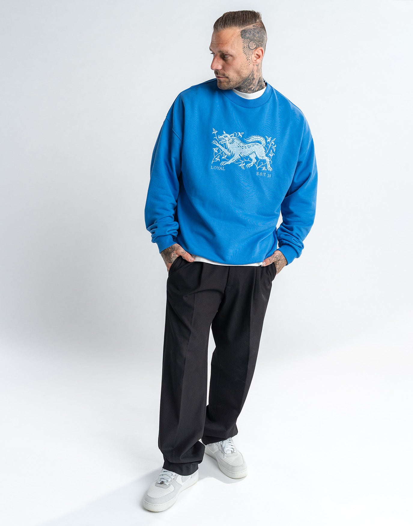 Wolf Crewneck Blue
