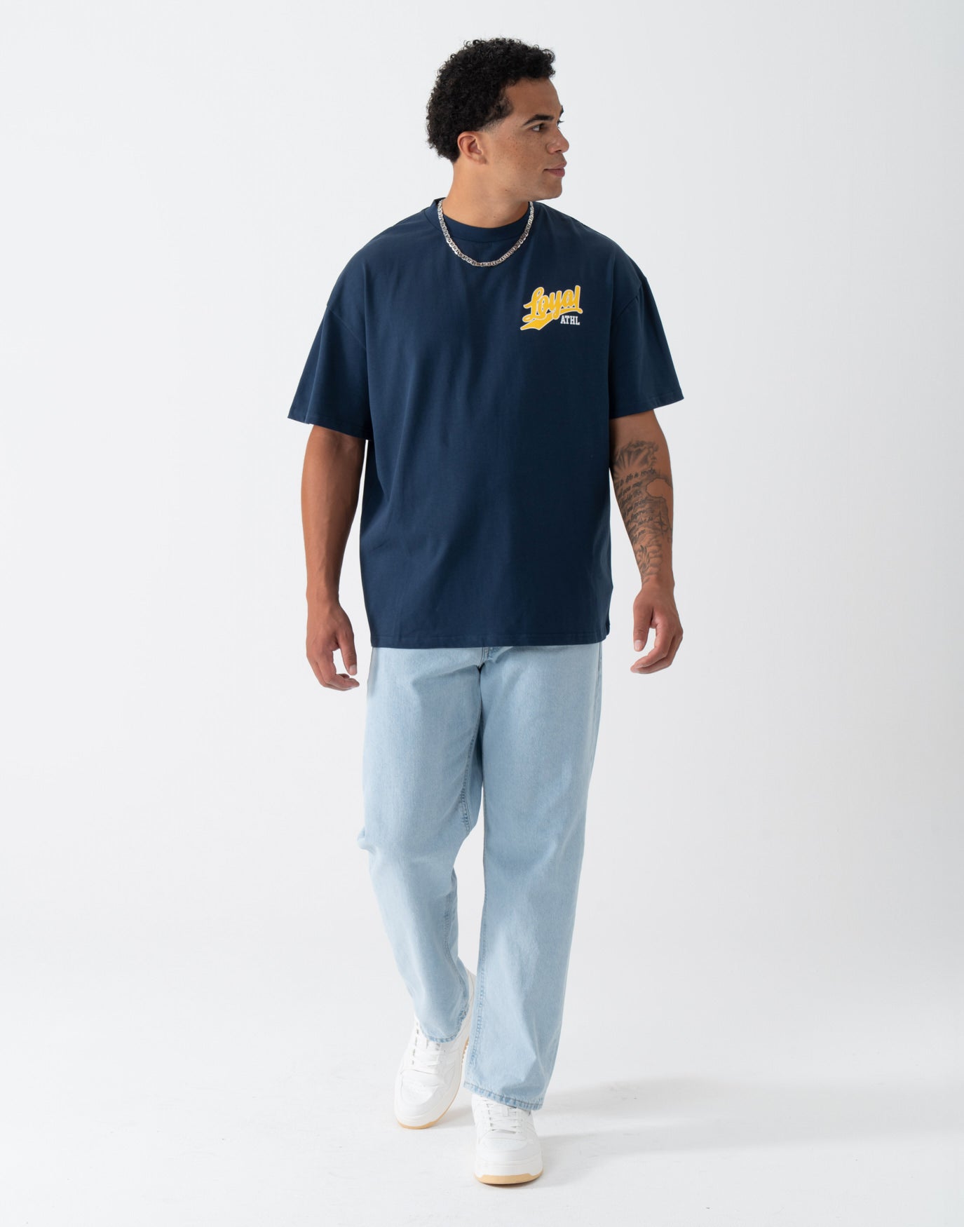 College Script T-Shirt Marine